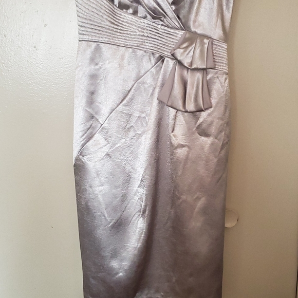 Adrianna Papell Sillver Midi Dress Size 6 - Picture 5 of 5